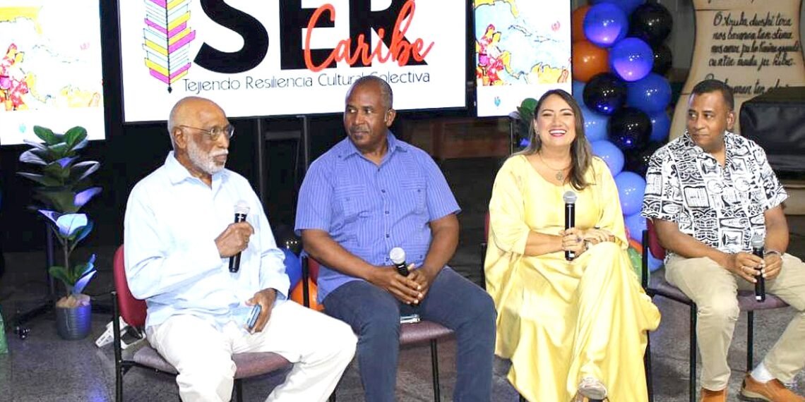 ‘Revista SER Caribe’ Launched at the National Library of Aruba