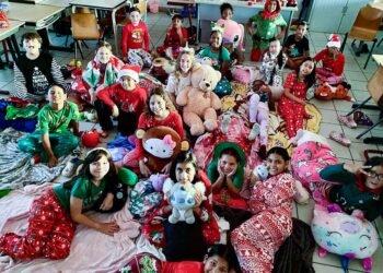 Washington Primary School Hosts Successful “Merry Movie Munch” Event