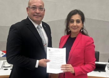 Parliamentarian Edgard Vrolijk Submits Over 500-Page Document to the Dutch Tweede Kamer