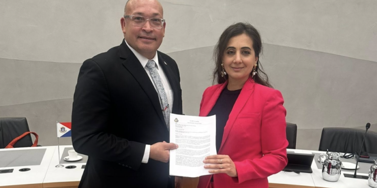 Parliamentarian Edgard Vrolijk Submits Over 500-Page Document to the Dutch Tweede Kamer