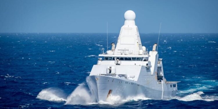 Dutch Navy Monitoring Caribbean Waters as U.S.–Venezuela Tensions Rise