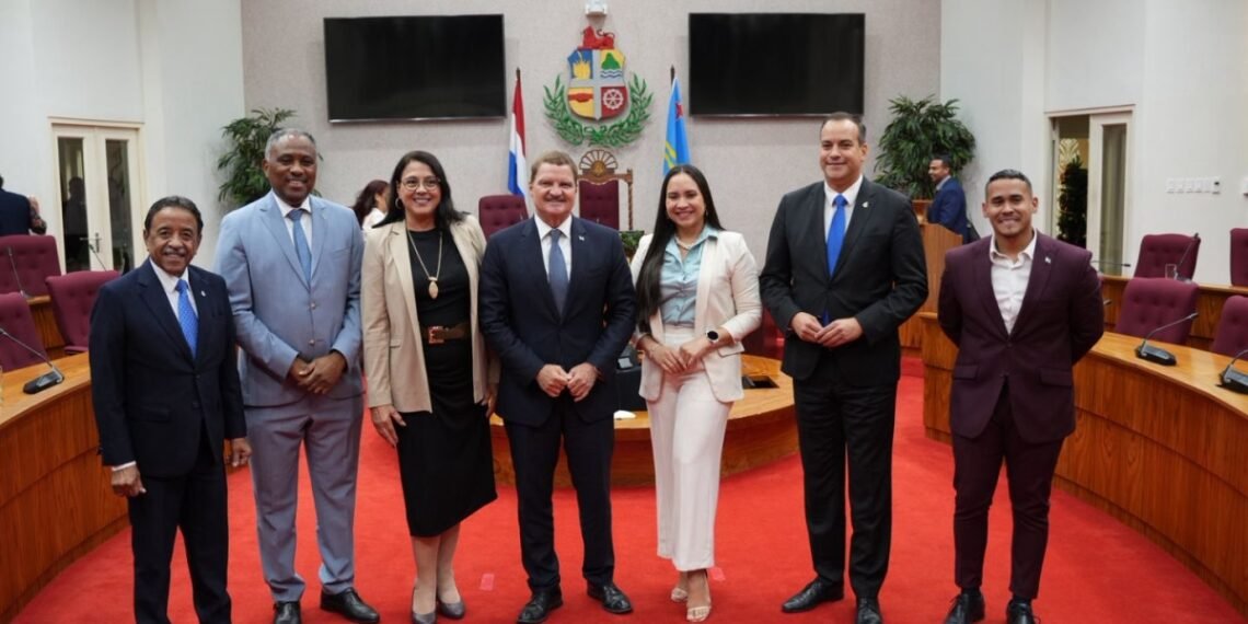 Parliament Approves AVP–Futuro Cabinet’s 2026 Budget, Minister Wever Expresses Satisfaction