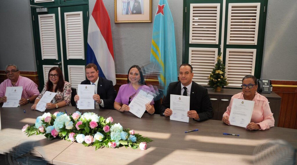 Government and Teacher Unions SIMAR, SEPPA, and TOPA Sign First Phase of Salary Restructuring