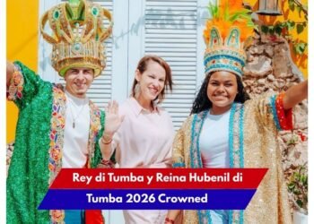 carnival cruise line donates 15 (27)