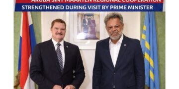 carnival cruise line donates 15 (56)