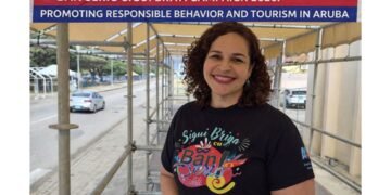 carnival cruise line donates 15 (60)