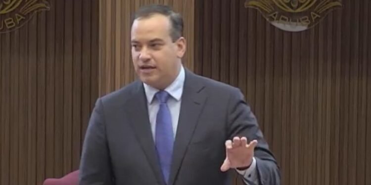 Incentive Priorities Focus on Revitalizing Oranjestad and San Nicolas, Says Minister Wever screenshot 9