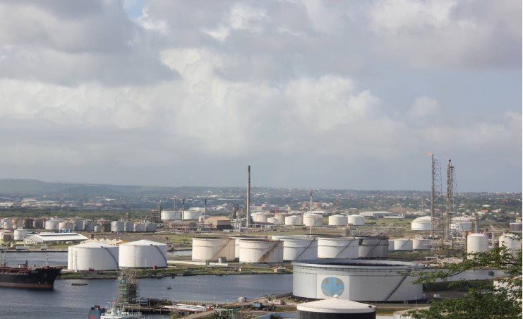Trump’s Venezuela Oil Plans Could Create New Opportunities for Aruba Refinery screhghenshot 2