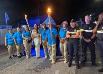 Torch Parade Officially Kicks Off Aruba’s 72nd Carnival