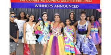 carnival cruise line donates 15 (100)