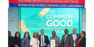 carnival cruise line donates 15 (79)