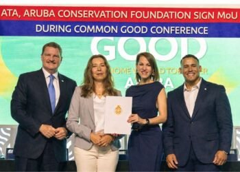 carnival cruise line donates 15 (81)