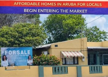 carnival cruise line donates 15 (98)