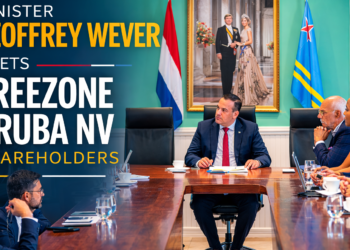 Minister Geoffrey Wever FreeZone Aruba NV meeting