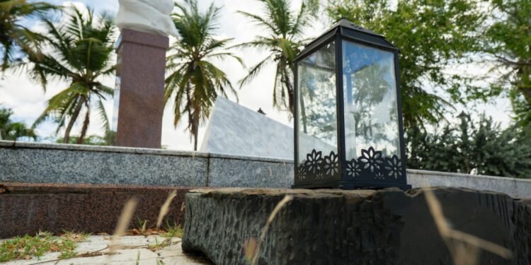 Monumento Plaza 18 di Maart Aruba