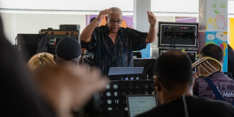 Aruba national orchestra anthem performance