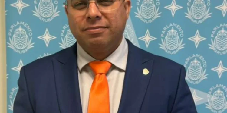 Pieters Criticizes Sneek Over Parliamentary Suspension Pieters Criticizes Sneek Over Parliamentary Suspension