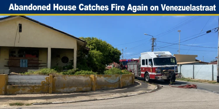 Abandoned House Catches Fire Again on Venezuelastraat abandoned house catches fire