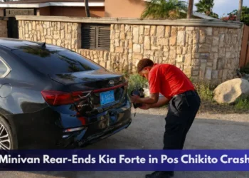 Minivan Rear-Ends Kia Forte in Pos Chikito Crash
