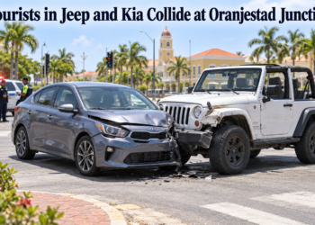 Tourists in Jeep and Kia Collide at Oranjestad Junction
