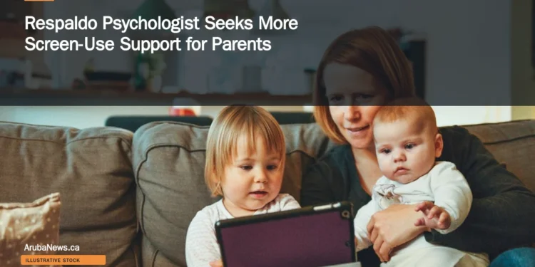 Illustrative stock photograph for “Respaldo Psychologist Seeks More Screen-Use Support for Parents”: Time together on the couch Photograph by Alexander Dummer via Unsplash. This is not a photograph of the specific Aruba news event.